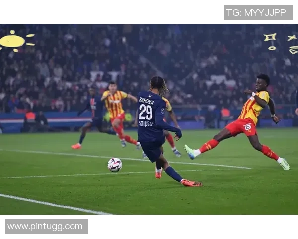 足总杯惊天逆转波尔图与巴黎圣日耳曼激战成平局引发热议